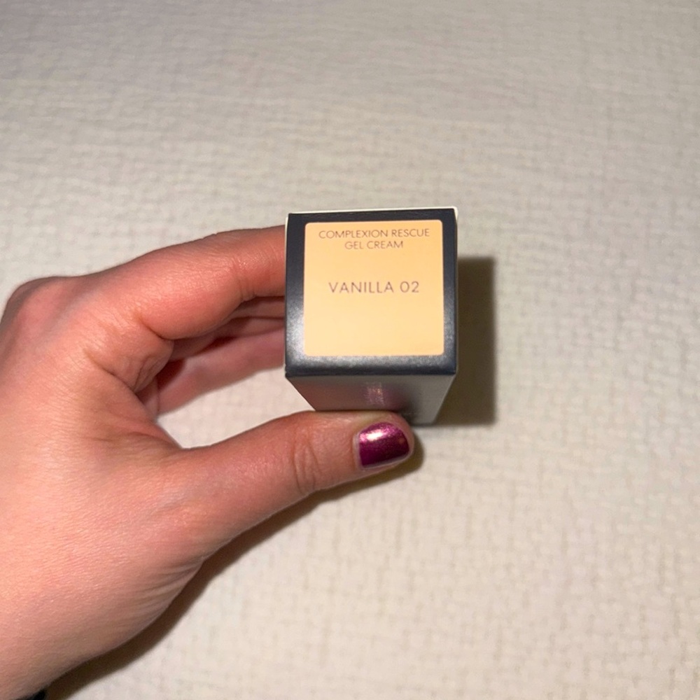 bareMinerals DUO of Complexion Rescue Tinted Moisturizer, Vanilla - travel-size - Picture 7 of 16